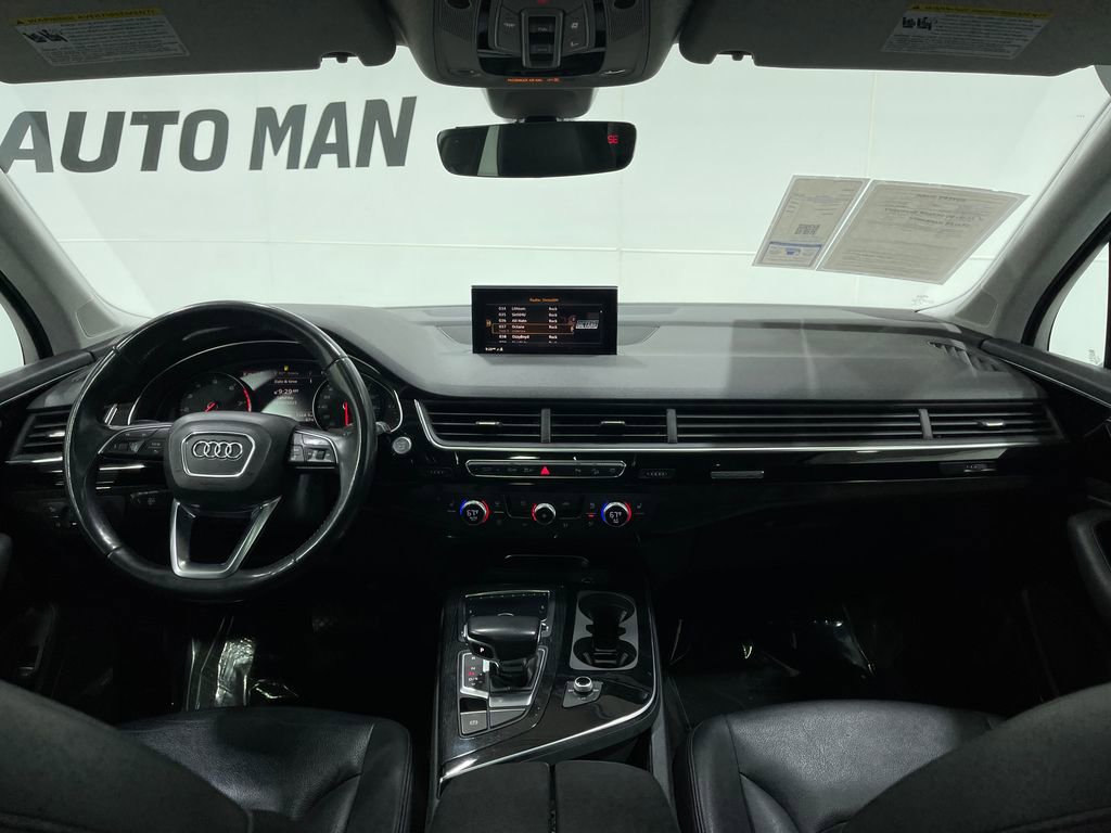 Used 2018 Audi Q7 3.0T Premium Plus w/ Premium Plus Package image 19