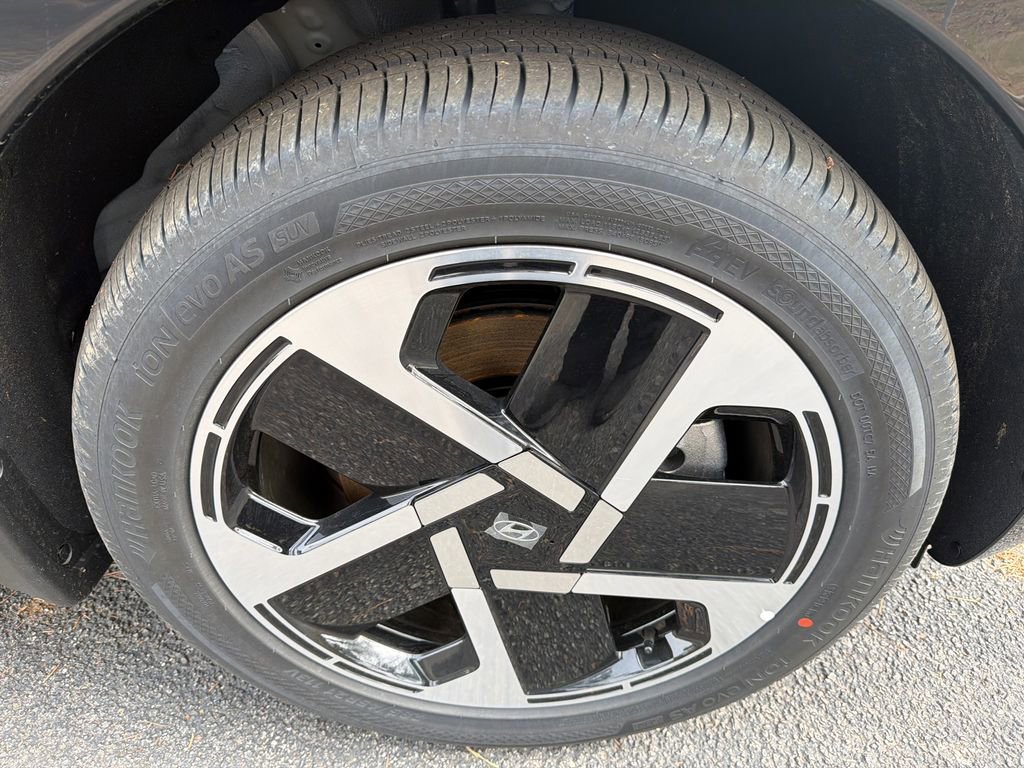 New 2026 Hyundai Ioniq 9 Limited image 12