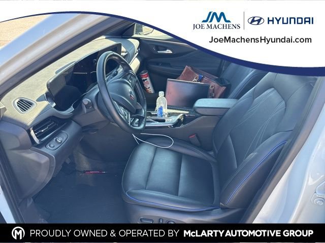 Used 2025 Buick Envista Sport Touring w/ Convenience I Package image 9