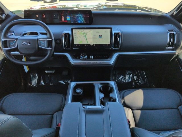 New 2026 Ford Expedition Platinum w/ Stealth Appearance Package AWD/4WD image 15