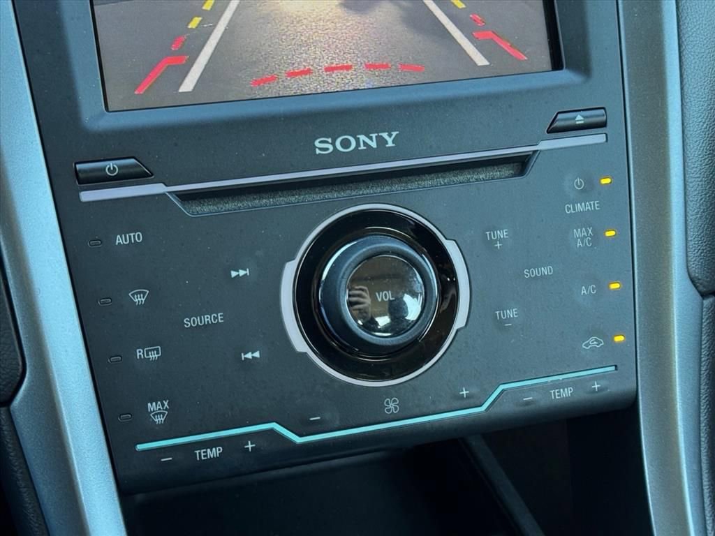 Used 2013 Ford Fusion Titanium w/ Titanium Driver Assist Pkg image 23