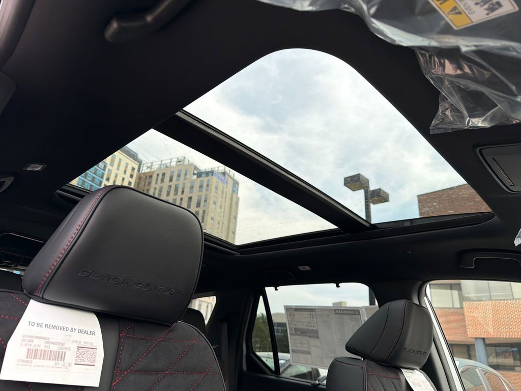 New 2026 Honda Pilot Black Edition image 13