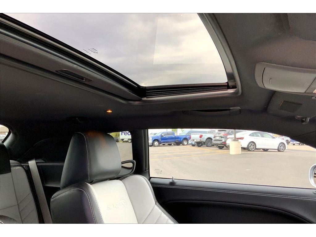 Used 2023 Dodge Challenger SRT Hellcat RWD image 24