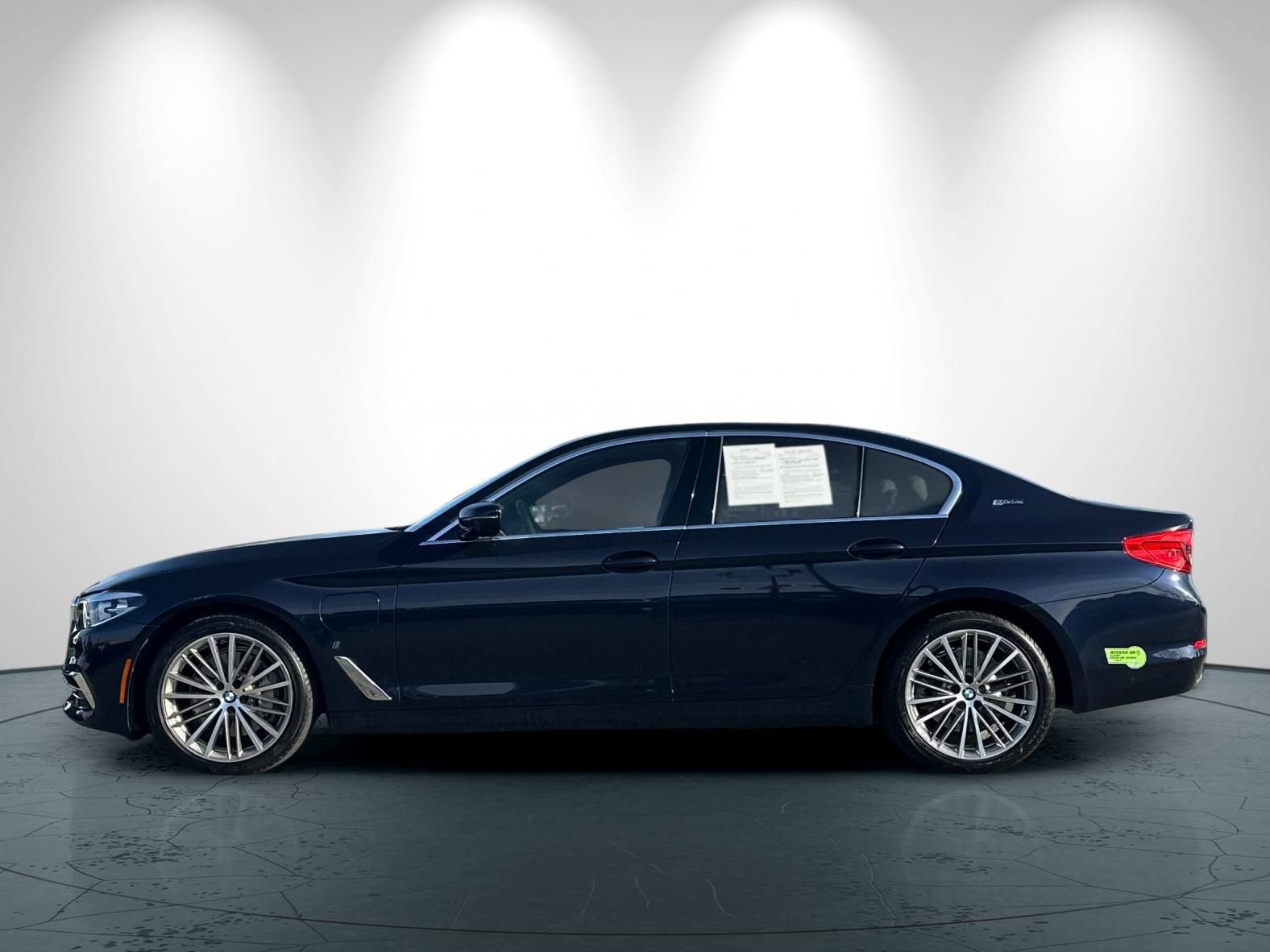 Used 2019 BMW 530e image 7