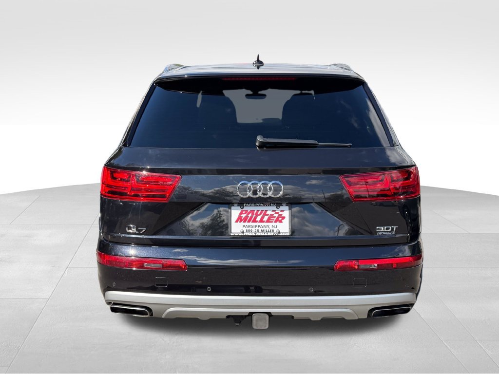 Used 2017 Audi Q7 3.0T Premium Plus w/ Premium Plus Package AWD/4WD image 7