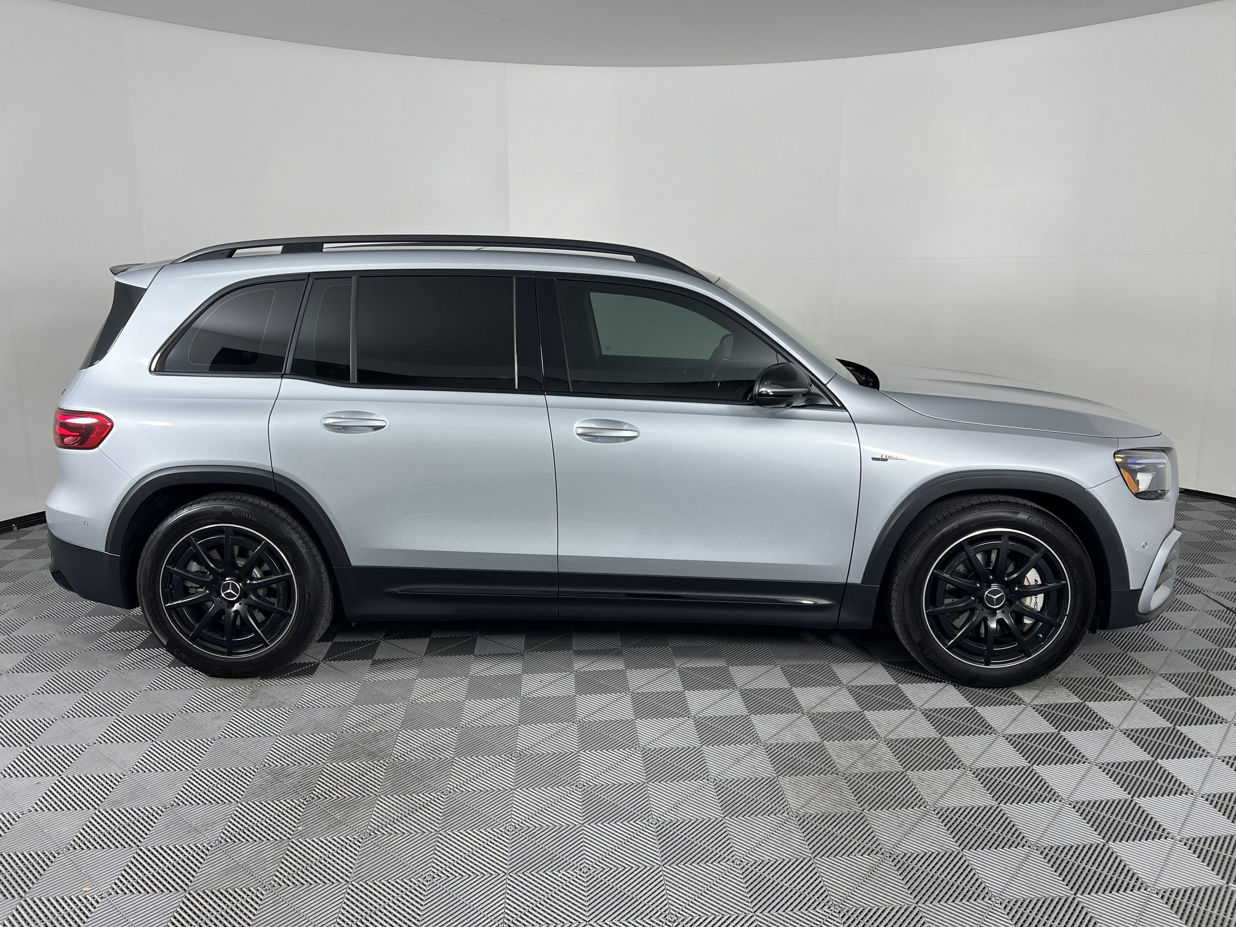 Certified 2024 Mercedes-Benz GLB 35 AMG 4MATIC image 13