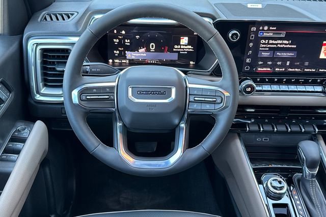 New 2026 GMC Canyon Denali w/ LPO, Denali Black Edition image 16