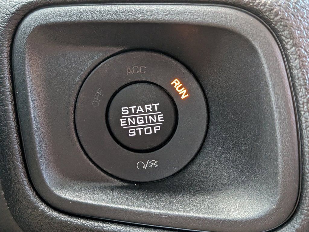 New 2026 Jeep Gladiator Sport AWD/4WD image 16