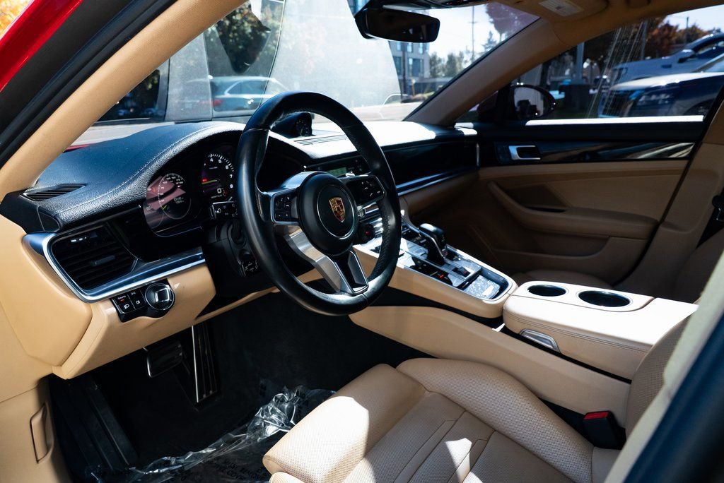 Used 2020 Porsche Panamera 4 w/ Premium Package Plus AWD/4WD image 21