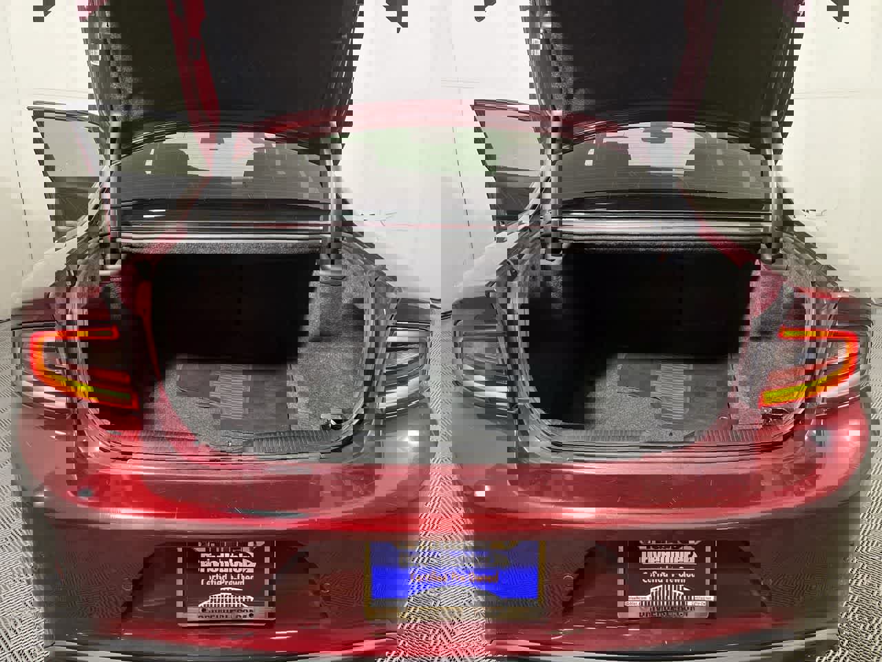 Used 2019 Dodge Charger GT image 27