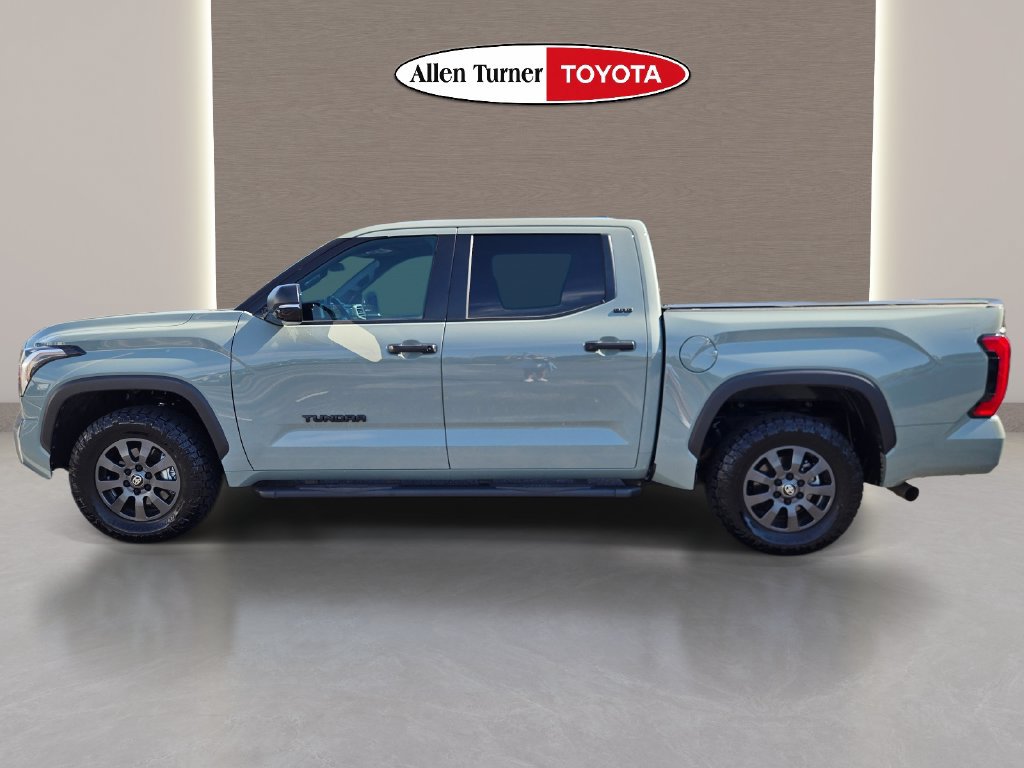 Used 2025 Toyota Tundra SR5 w/ SR5 Convenience Package RWD image 10