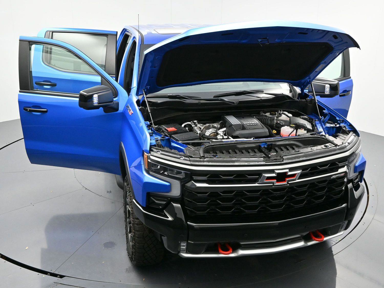 Used 2025 Chevrolet Silverado 1500 ZR2 w/ Technology Package image 46