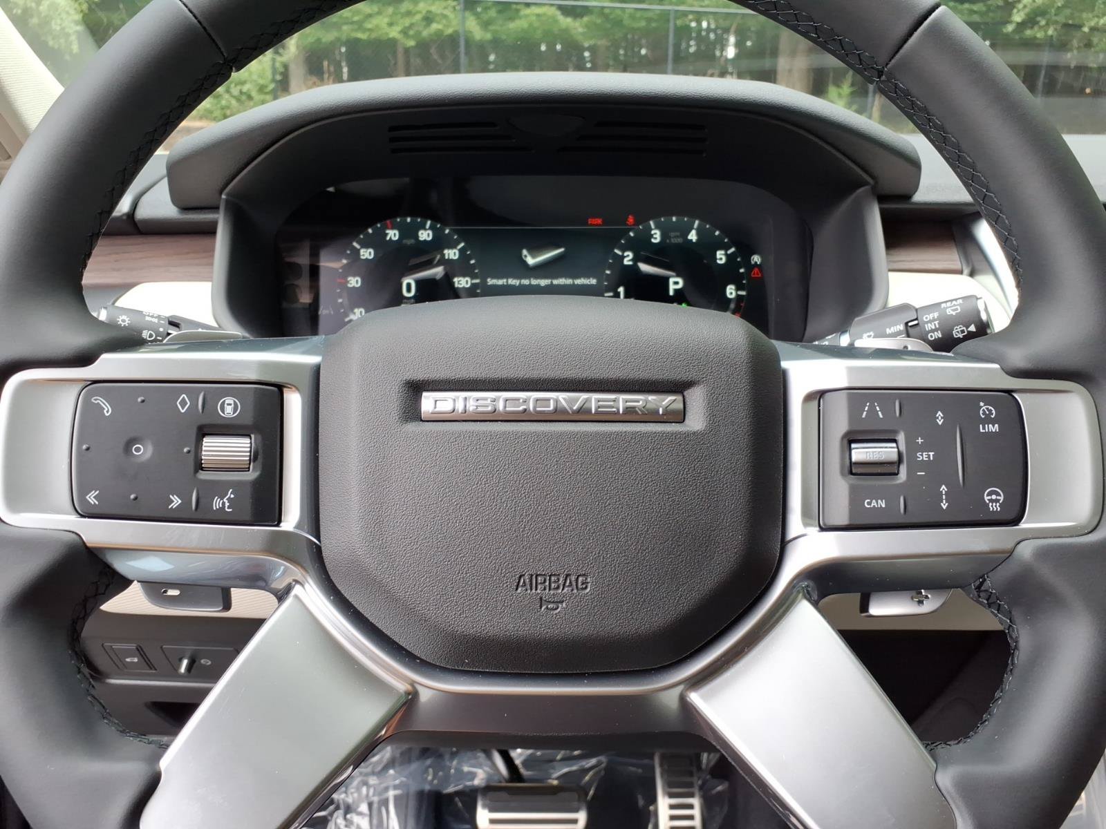 New 2026 Land Rover Discovery Dynamic SE AWD/4WD image 11