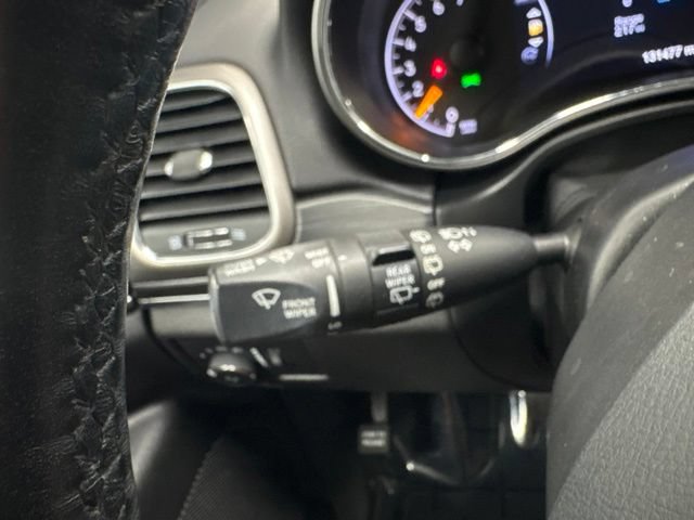 Used 2019 Jeep Grand Cherokee Limited AWD/4WD image 32