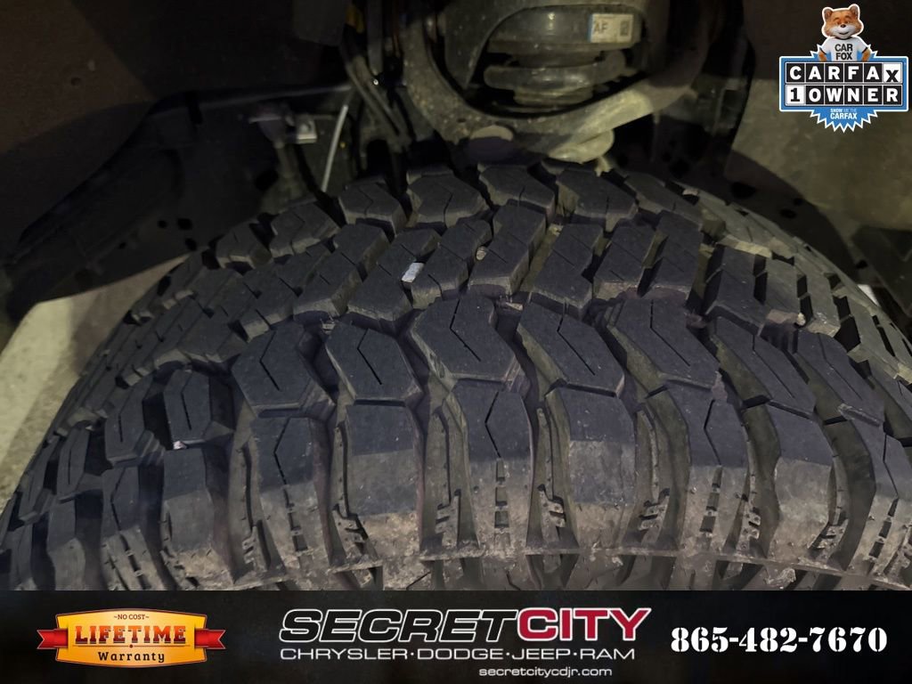 Used 2025 Ford F150 XLT w/ Equipment Group 302A MID image 10