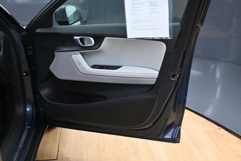 Used 2024 Polestar Polestar 2 AWD/4WD image 28