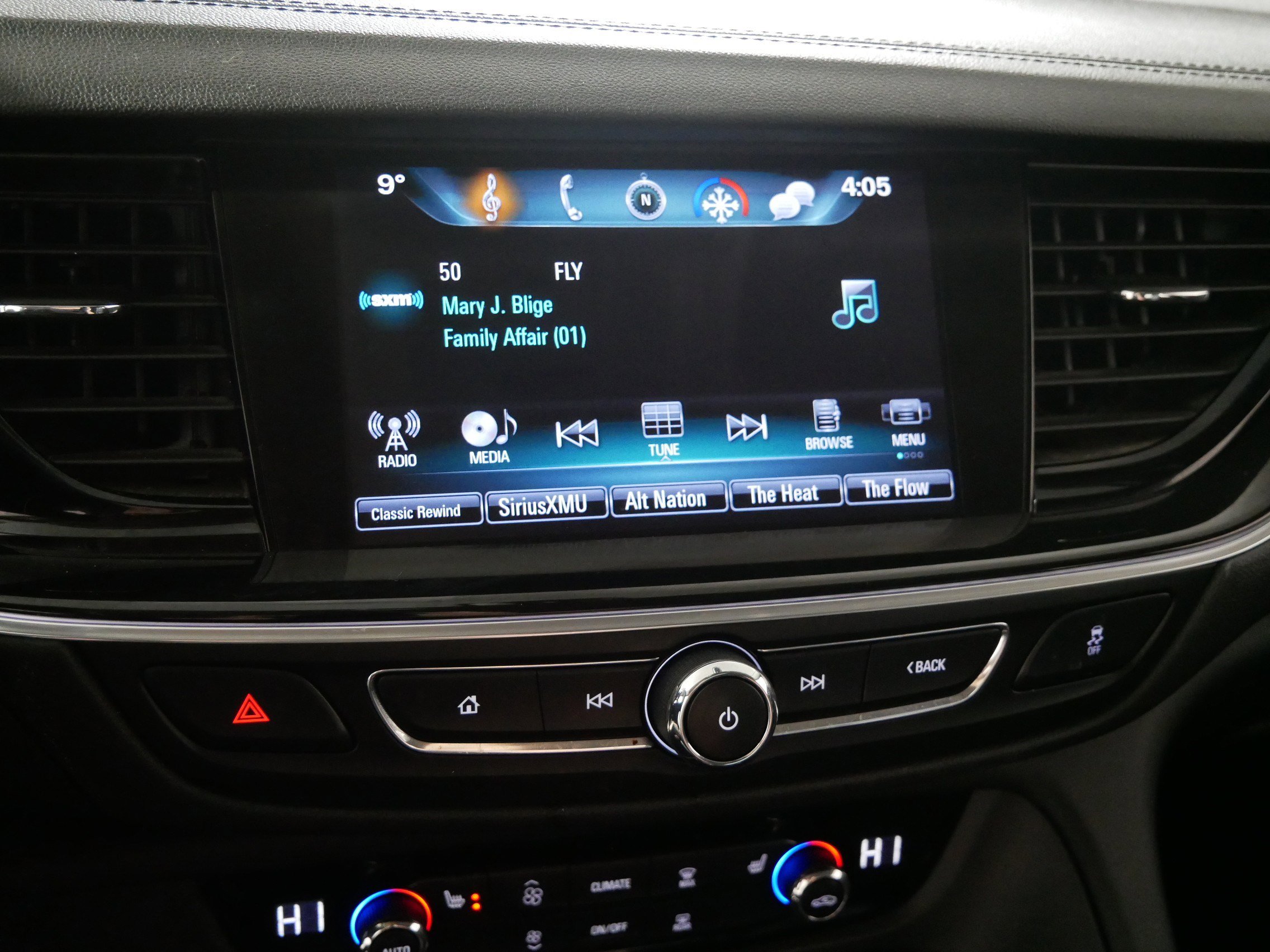 Used 2018 Buick Regal Essence image 22