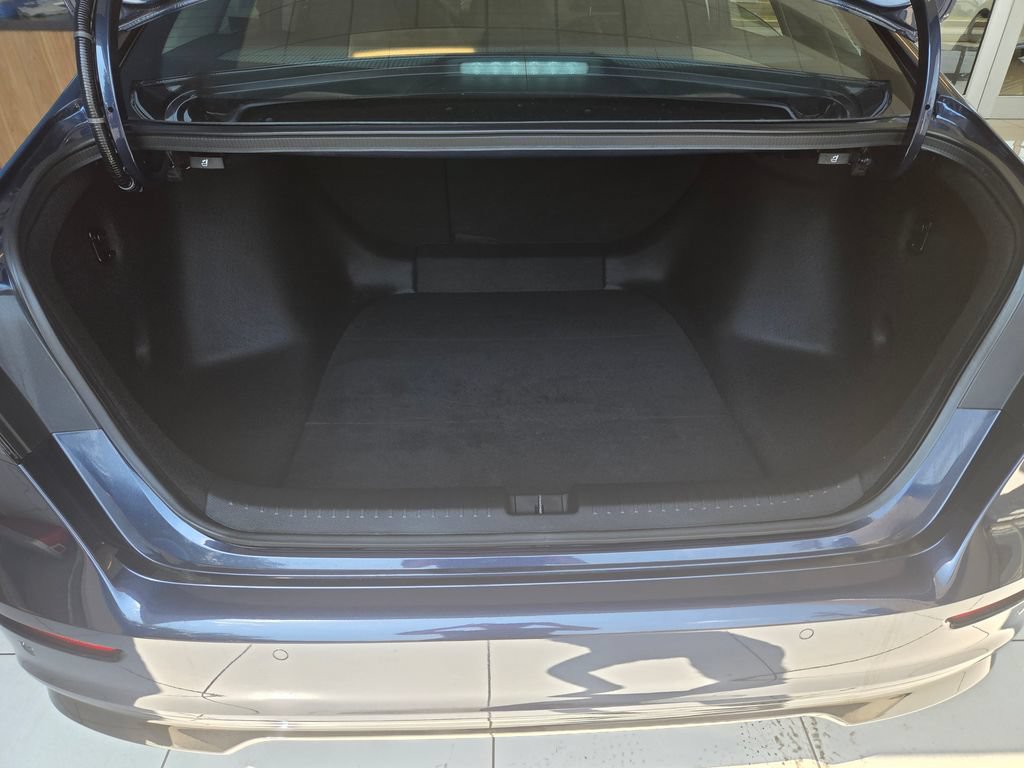 Certified 2025 Honda Accord EX-L image 10
