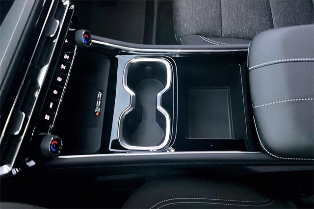 New 2026 Chevrolet Traverse LT w/ LPO, Floor Liner Package image 8