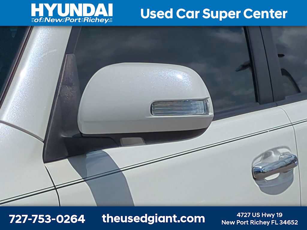 Used 2010 Toyota 4Runner Limited RWD image 11