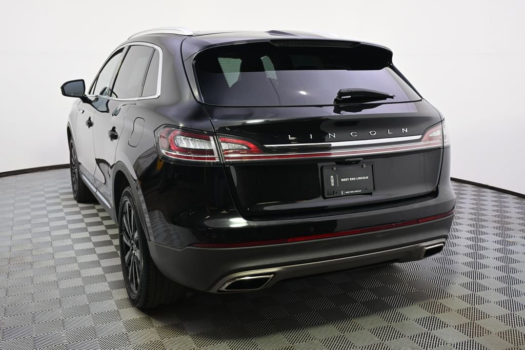 Used 2022 Lincoln Nautilus Reserve w/ Monochromatic Package image 4