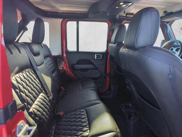 Used 2020 Jeep Wrangler Unlimited Sahara w/ Uconnect 4C Nav & Sound Group image 24