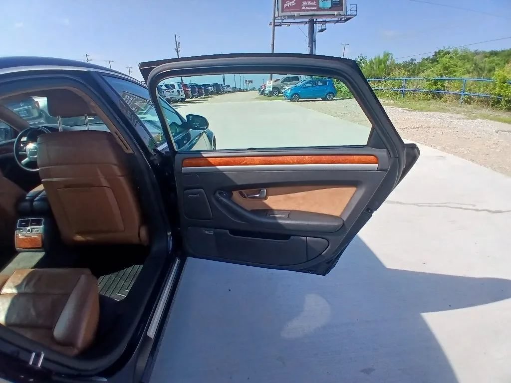 Used 2007 Audi A8 L 4.2 AWD/4WD image 17
