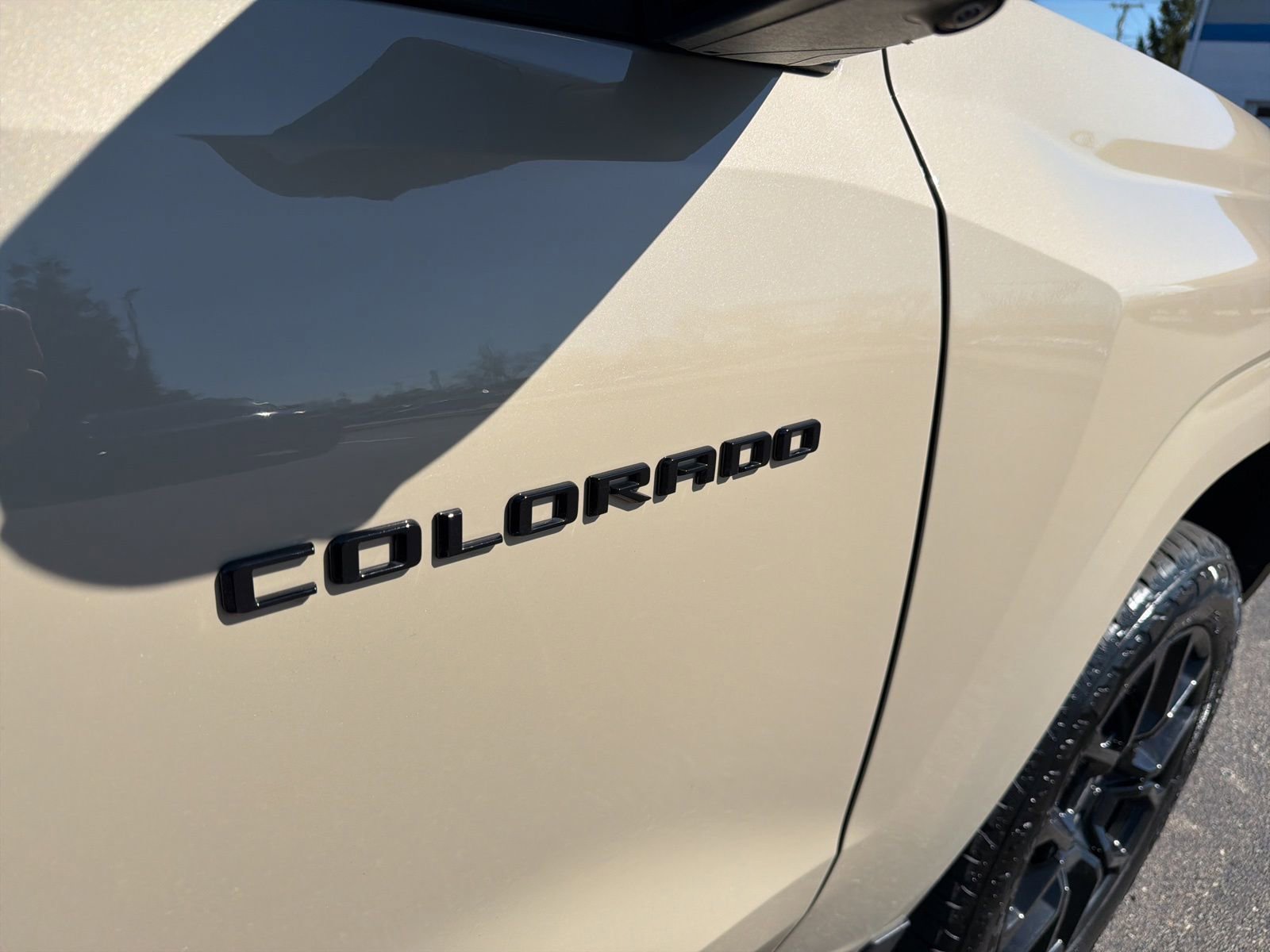 Used 2024 Chevrolet Colorado Z71 w/ LPO, Dark Essentials Package image 29