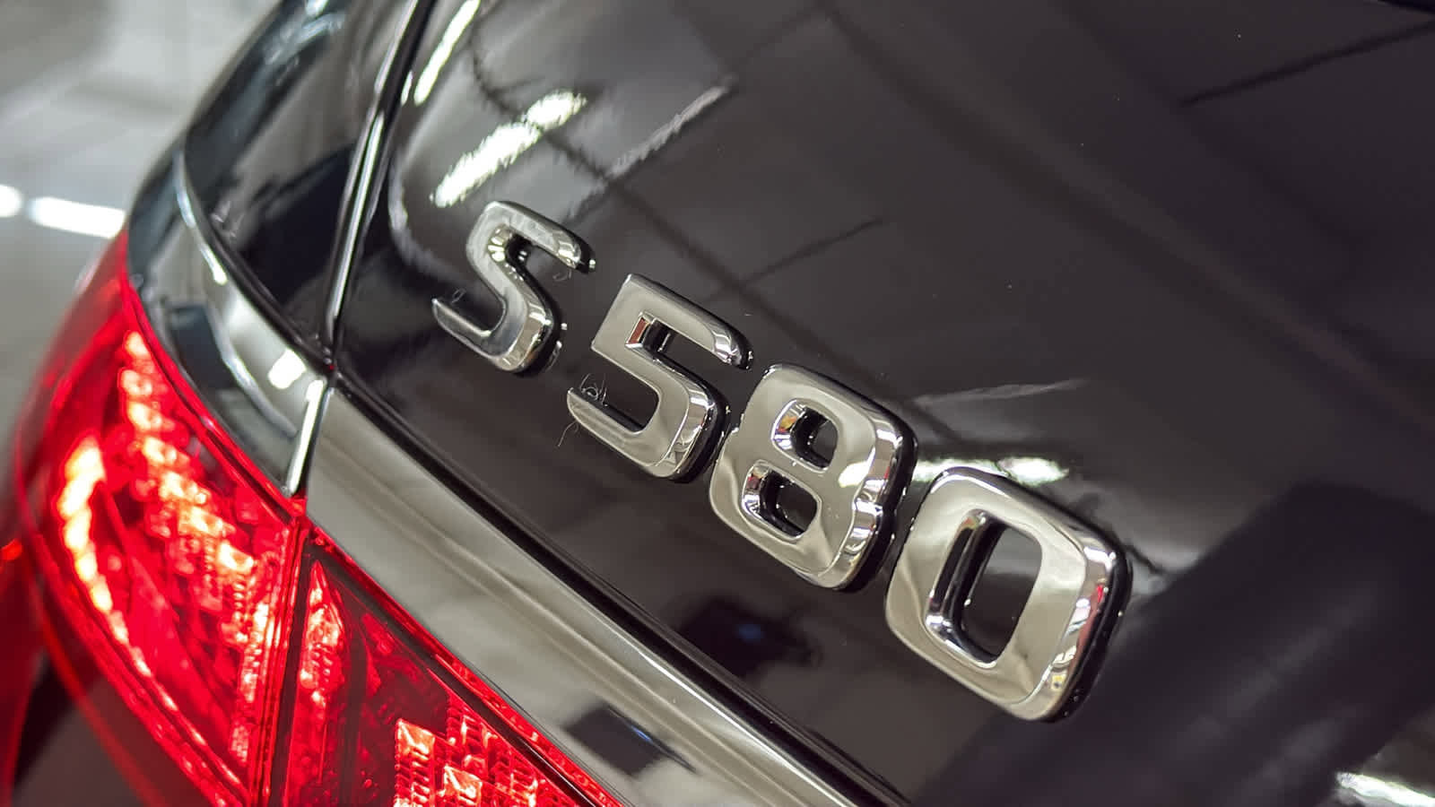 New 2026 Mercedes-Benz S 580 4MATIC Sedan image 11