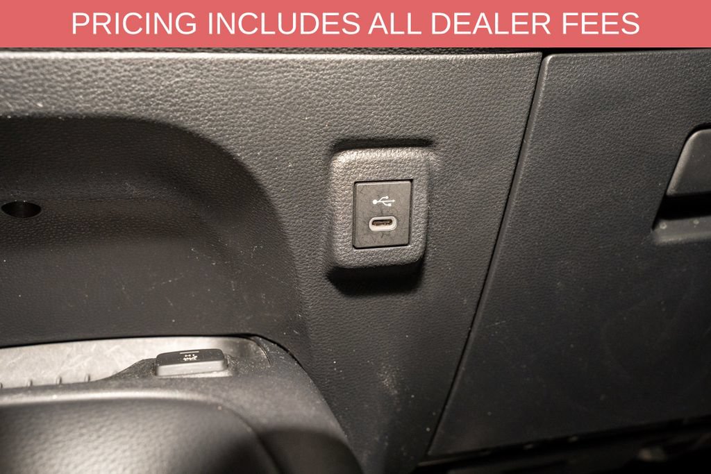 Used 2023 Toyota Corolla XSE FWD image 15