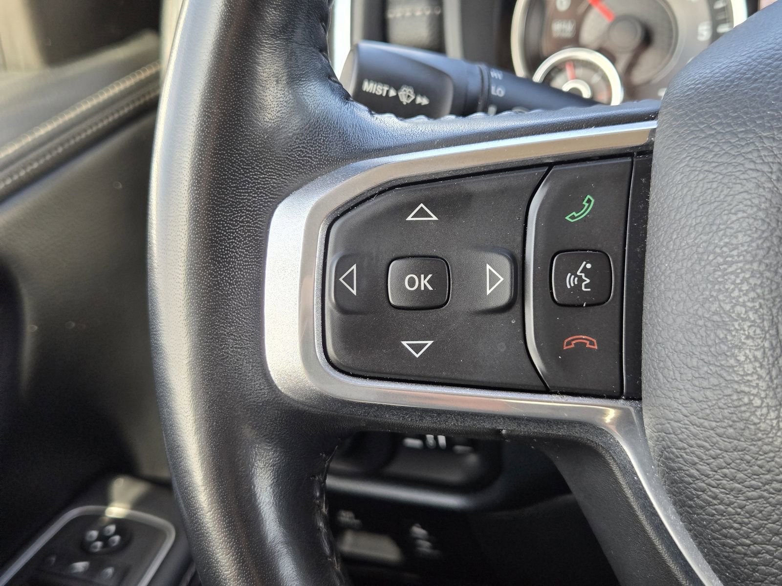 Used 2021 RAM 1500 Laramie RWD image 30
