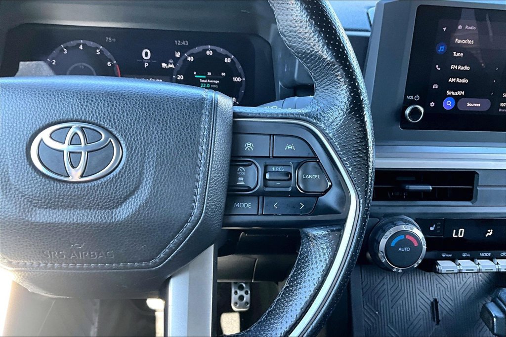 Used 2024 Toyota Tacoma TRD Sport AWD/4WD image 15