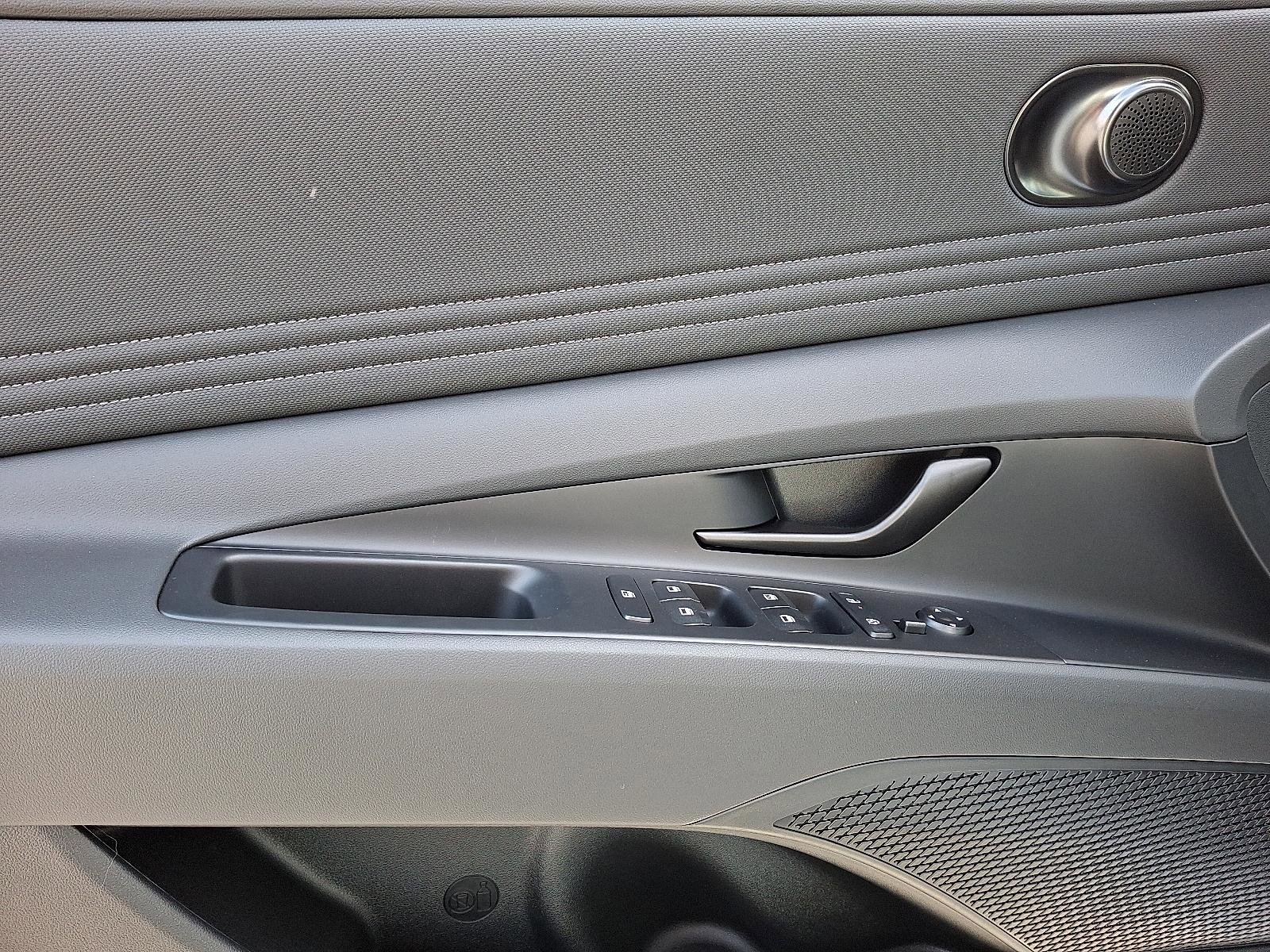 New 2026 Hyundai Elantra Sport image 8