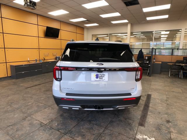 New 2026 Ford Explorer Active w/ Active Comfort Package AWD/4WD image 6