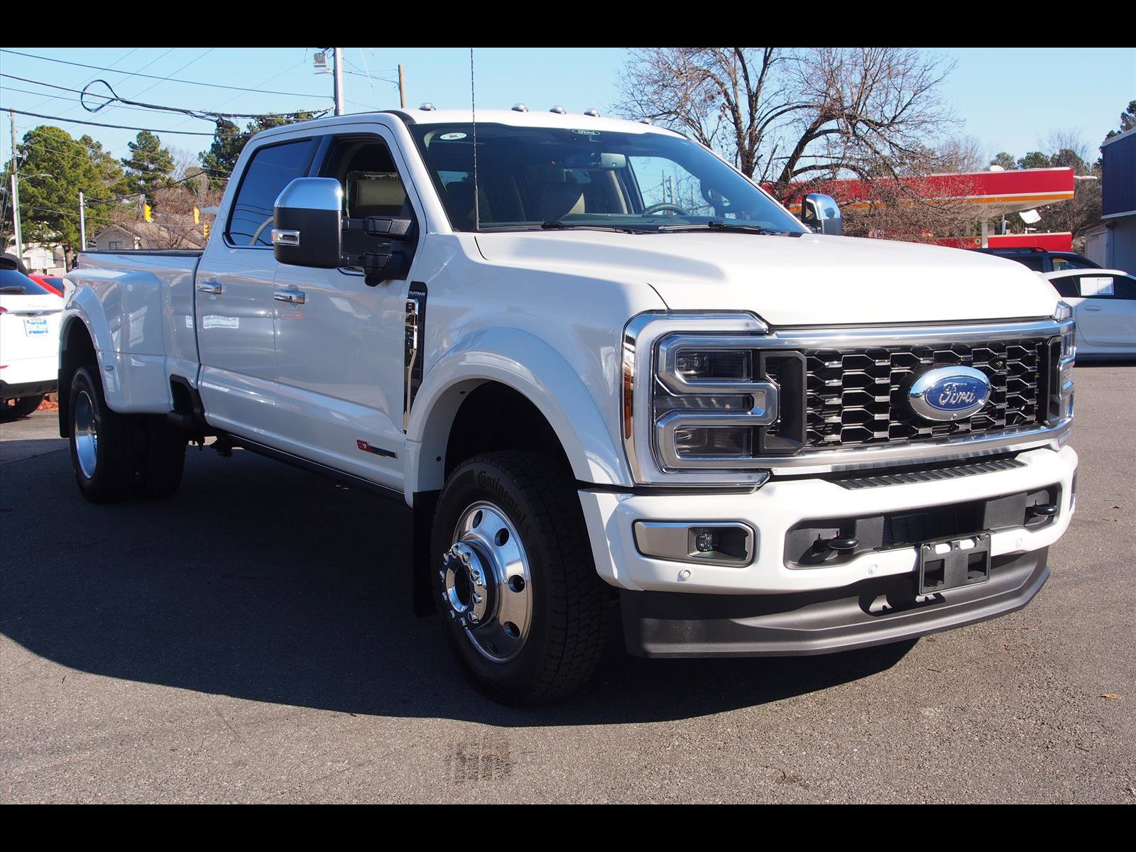 Used 2026 Ford F450 Platinum w/ Platinum Plus Package image 9