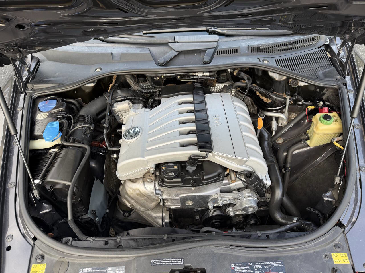 Used 2008 Volkswagen Touareg V6 image 30