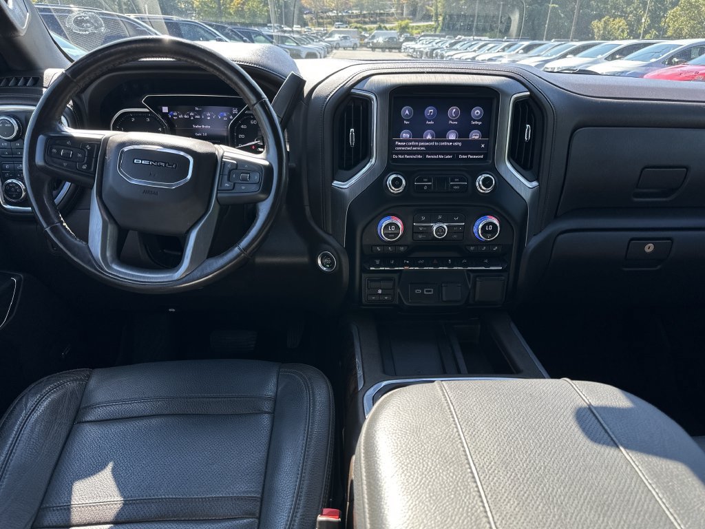 Used 2023 GMC Sierra 3500 Denali w/ Denali Ultimate Package AWD/4WD image 10