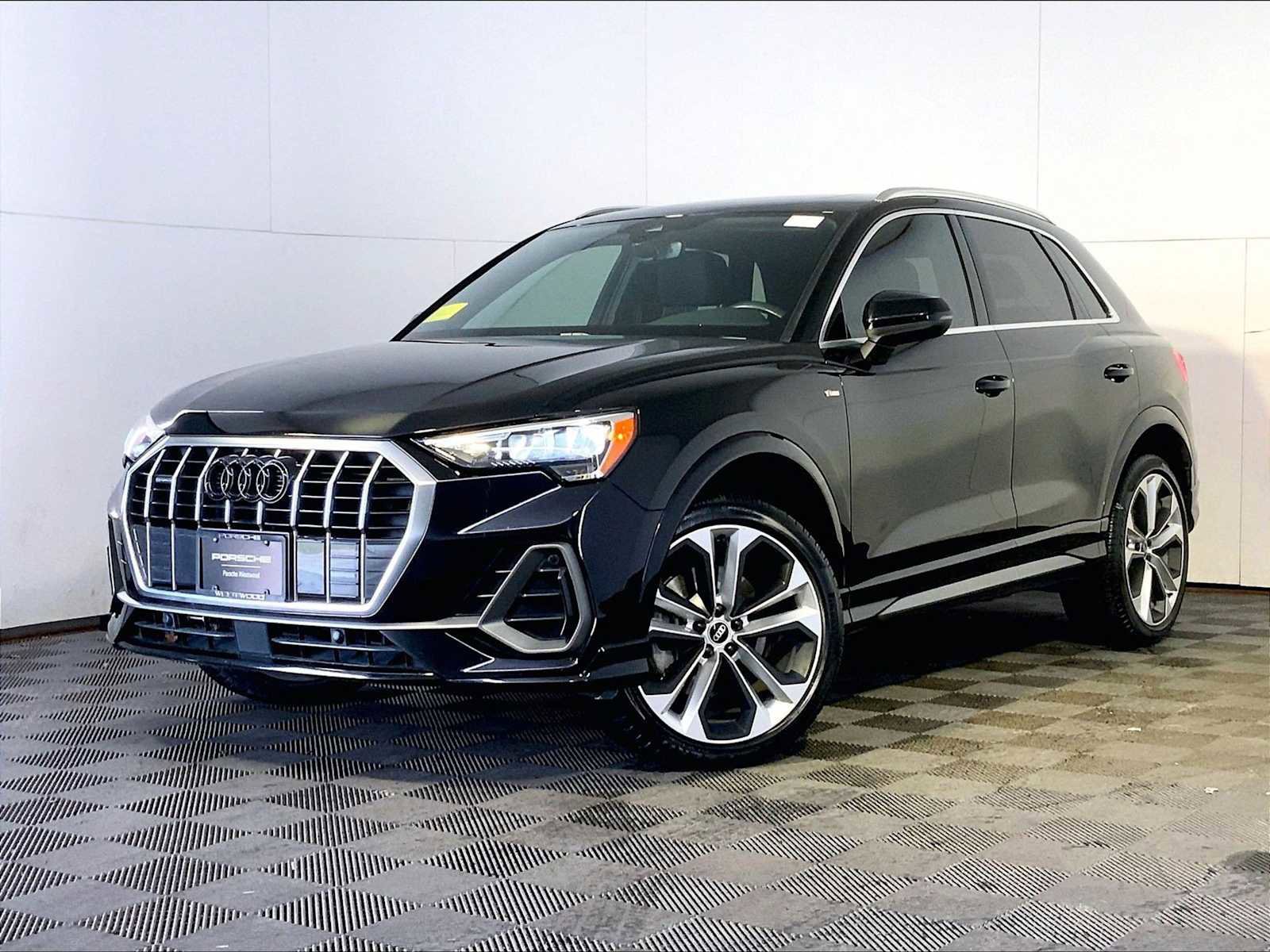 Used 2021 Audi Q3 2.0T Premium image 1