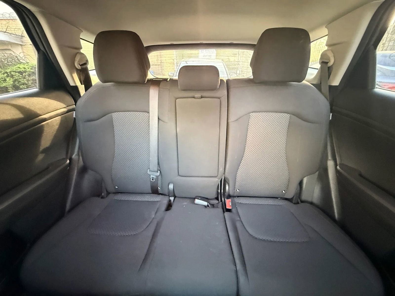 Used 2025 Kia Sportage LX FWD image 25
