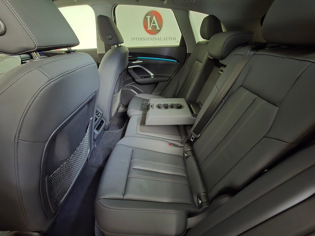 Certified 2025 Audi Q5 Premium Plus w/ Premium Plus image 19