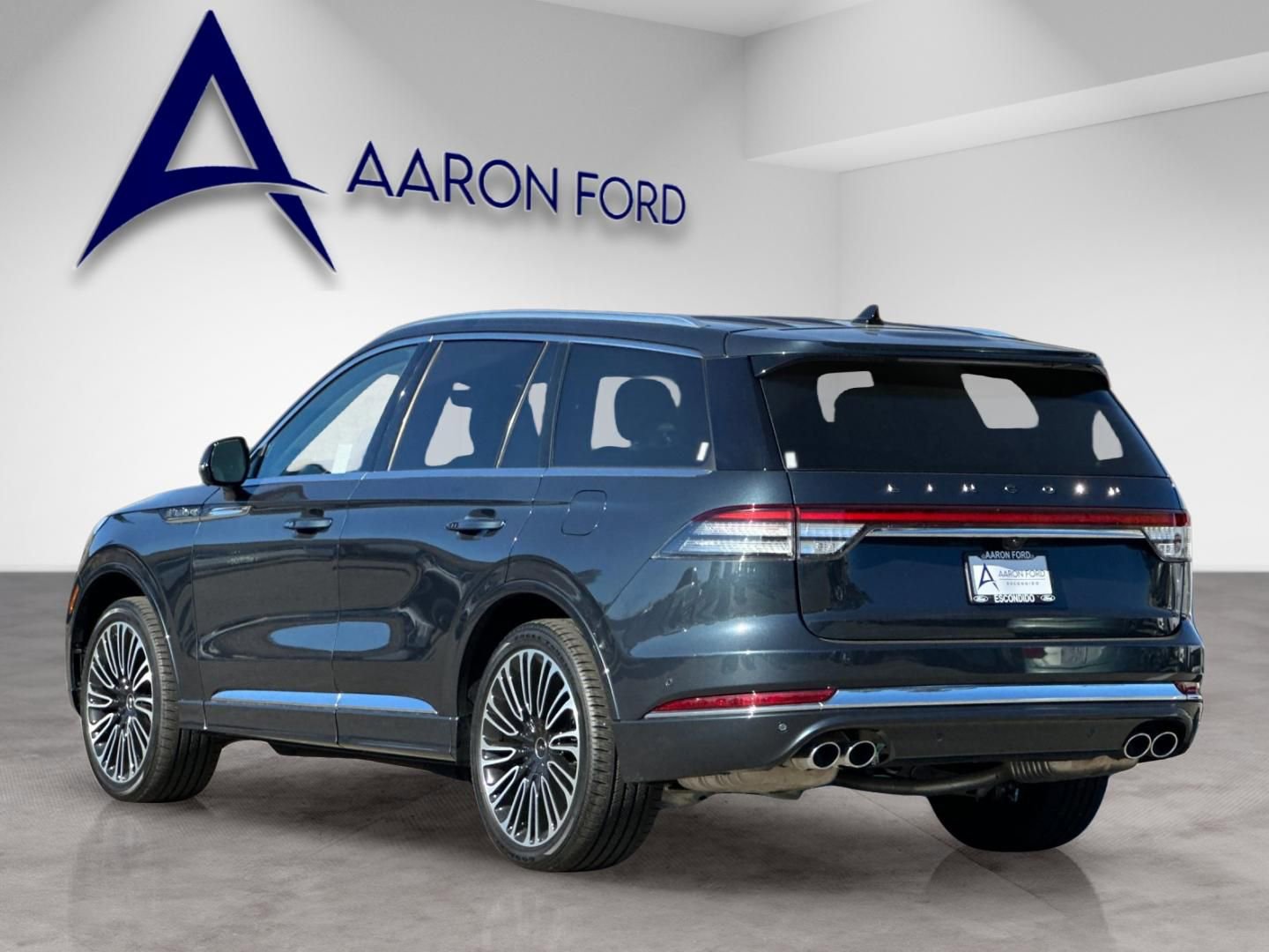 Used 2024 Lincoln Aviator Black Label image 4