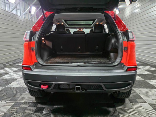 Used 2021 Jeep Cherokee Trailhawk w/ Sun, Sound & Nav Group image 39