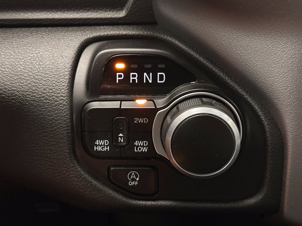 Used 2023 RAM 1500 Big Horn AWD/4WD image 9