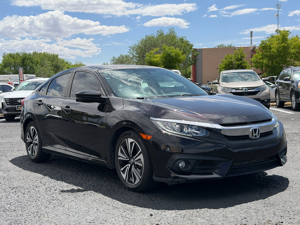Used 2018 Honda Civic EX-T image 3