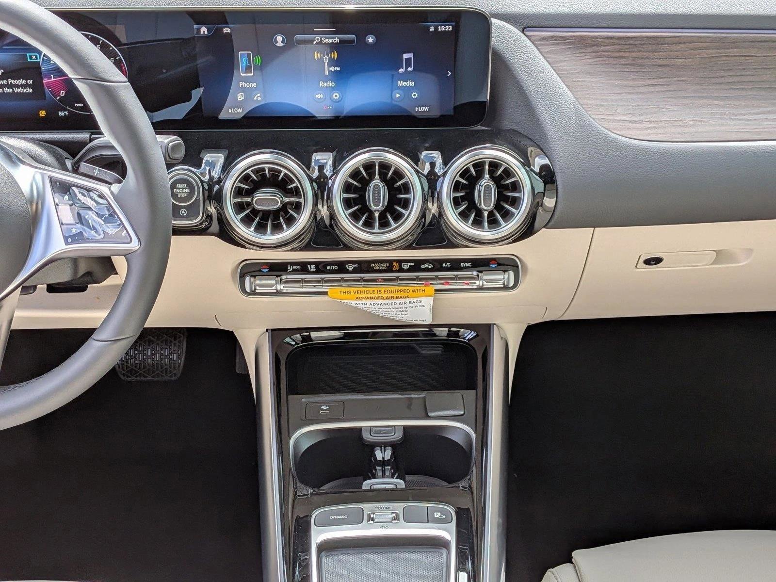 New 2026 Mercedes-Benz GLA 250 image 11