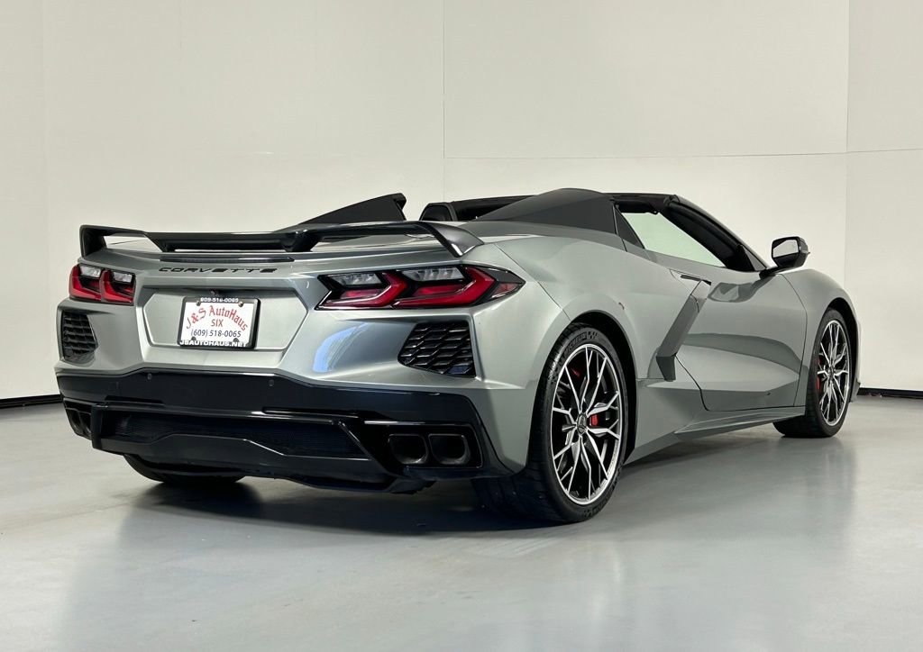 Used 2024 Chevrolet Corvette Stingray Premium Conv w/ Z51 Performance Package image 12