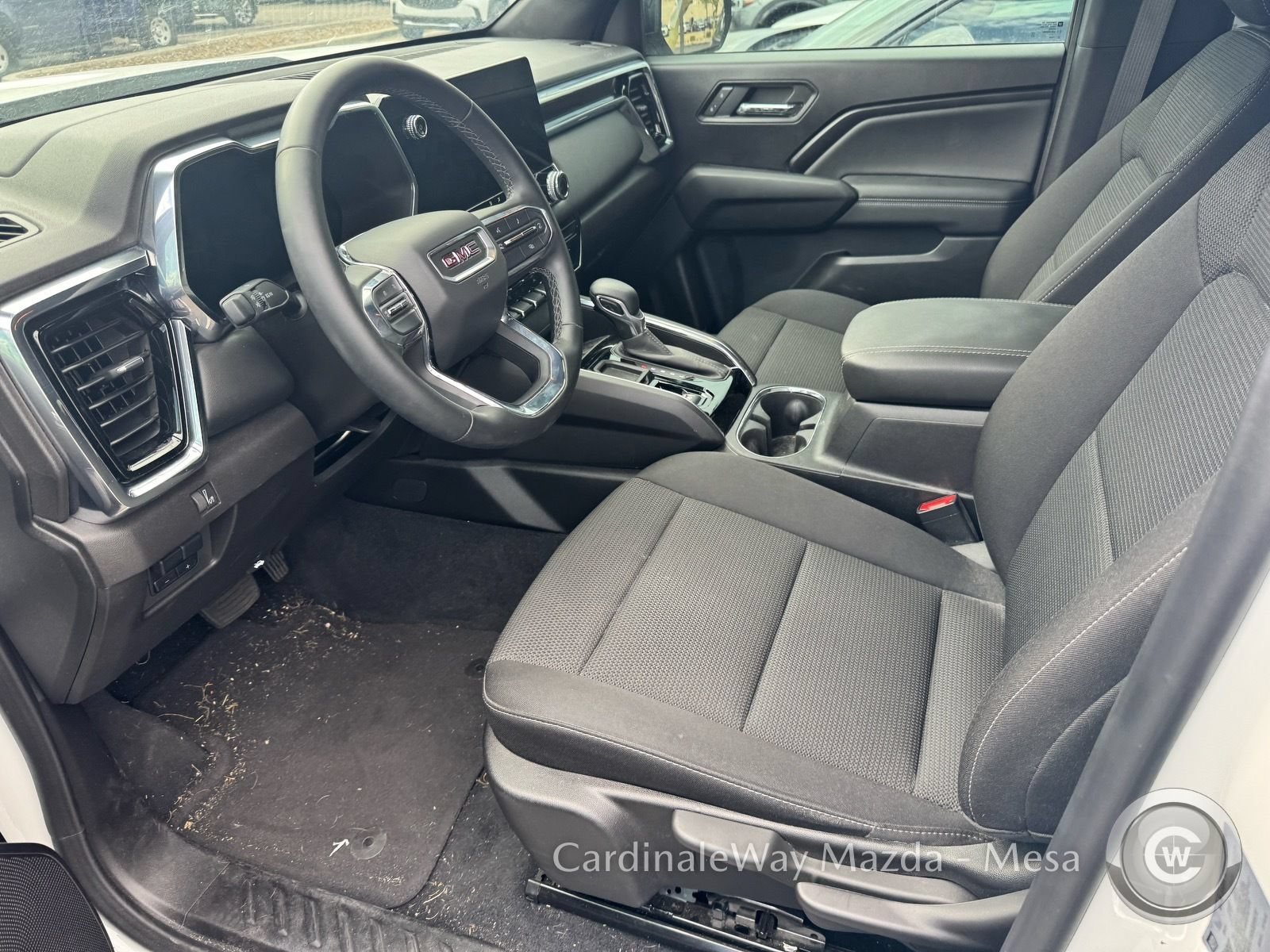 Used 2025 GMC Canyon Elevation w/ Convenience Package RWD image 9