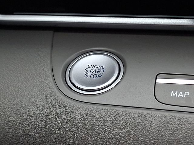 Used 2024 Hyundai Elantra SEL w/ Convenience Package image 24