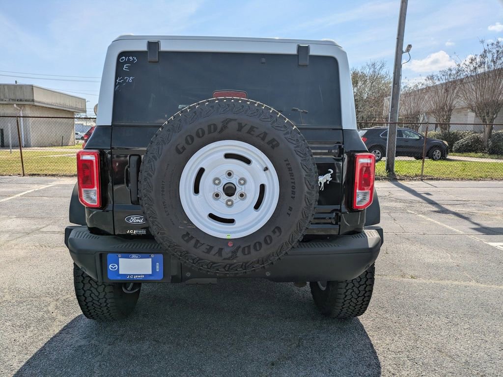 New 2026 Ford Bronco Heritage Edition image 5