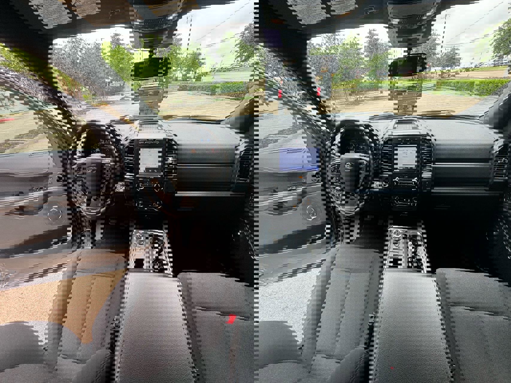 Used 2021 Ford Expedition XL image 19